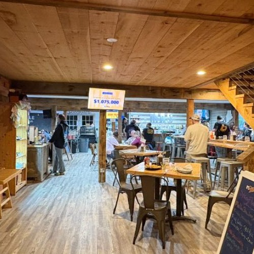 dining room at mas cafe